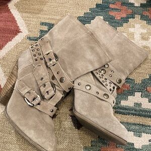 Franco Fortini Beige Suede Buckle Boots